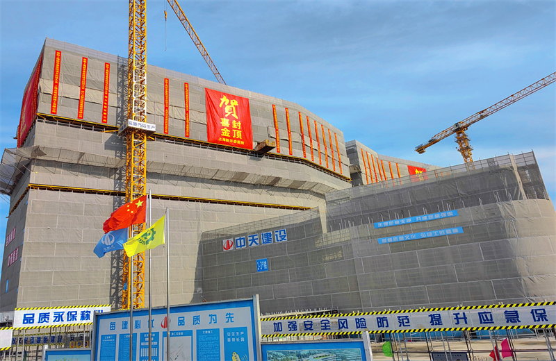 2024年10月30日，DG视讯三建上海新华泰医院项目主体封顶。